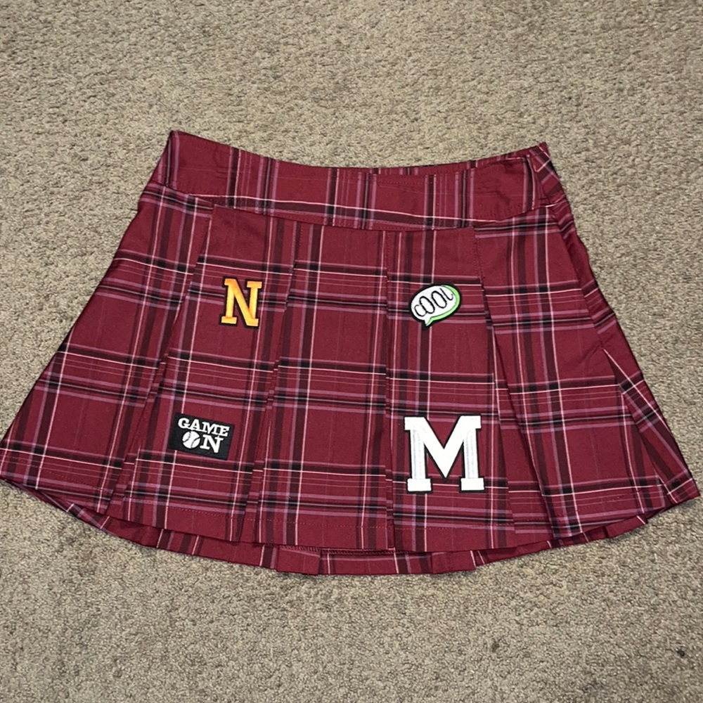 Pleated skirt